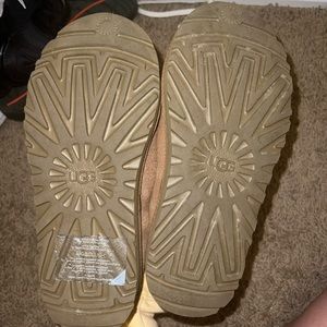 UGG Tasman’s